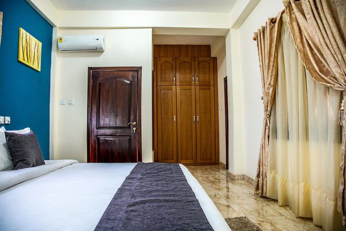 Imagen de la habitación del Hotel Narpos. Foto 14