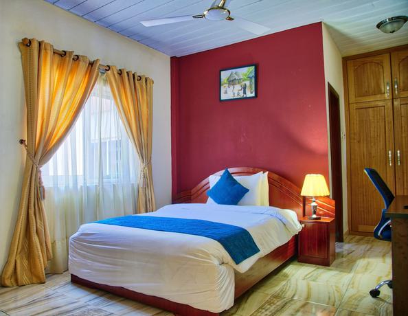Imagen de la habitación del Hotel Narpos. Foto 15