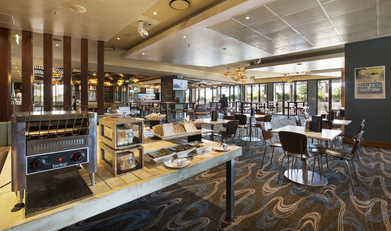 Imagen del bar/restaurante del Hotel Narrabeen Sands By Nightcap Plus. Foto 1