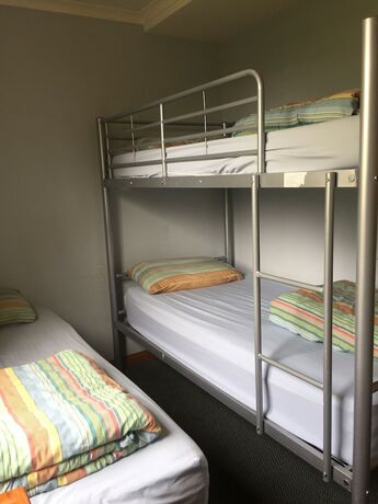 Imagen de la habitación del Hotel Narrara Backpackers. Foto 15