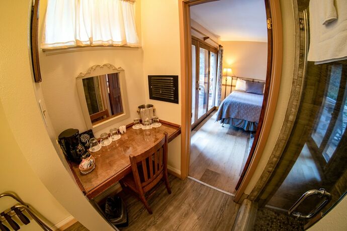 Imagen general del Hotel Narrow Gauge Inn. Foto 8