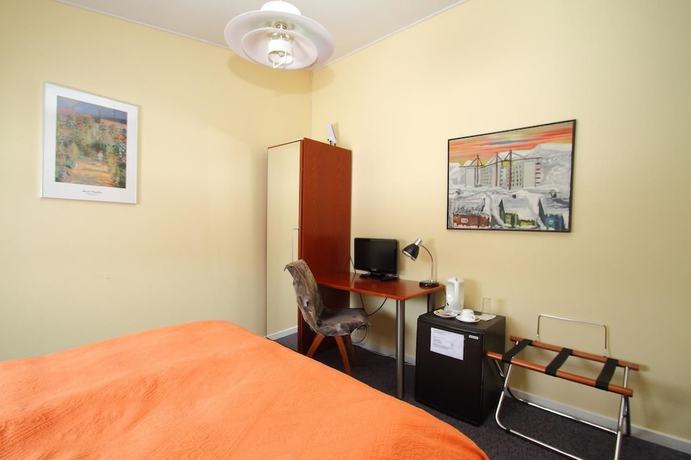 Imagen de la habitación del Hotel Narsaq. Foto 6