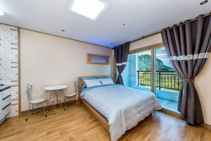 Imagen de la habitación del Hotel Narsha Resort. Foto 14
