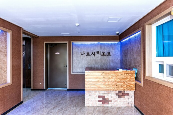 Imagen de los interiores del Hotel Narsha Resort. Foto 20