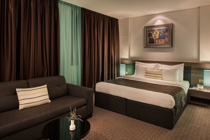 Imagen de la habitación del Hotel Nartel. Foto 9