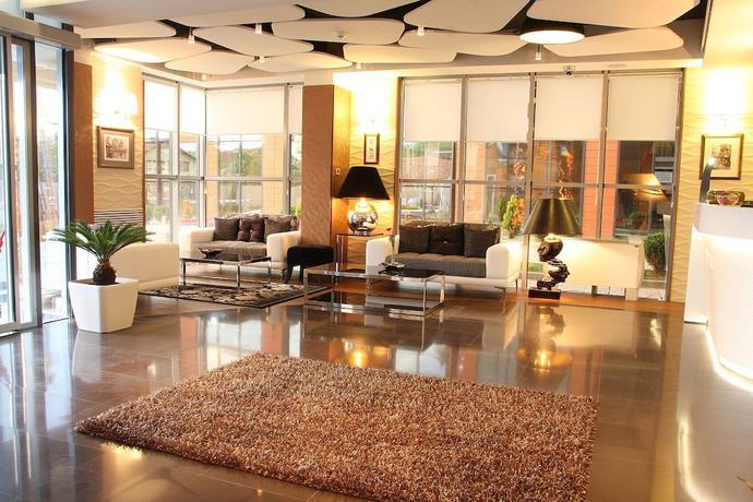 Imagen de los interiores del Hotel Nartel. Foto 17