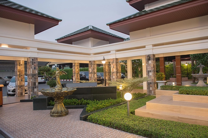 Imagen de los exteriores del Hotel Nartsiri Residence and. Foto 19