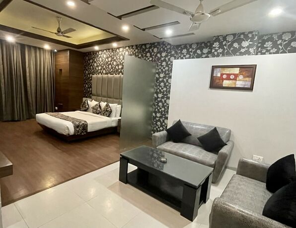 Imagen general del Hotel Narula's Aurrum. Foto 3