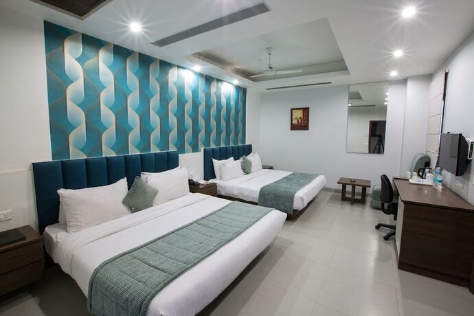 Imagen de la habitación del Hotel Narula's Aurrum. Foto 18