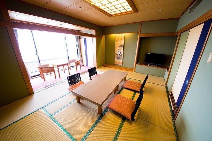 Imagen de la habitación del Hotel Naruto Grand Kaigetsu. Foto 8