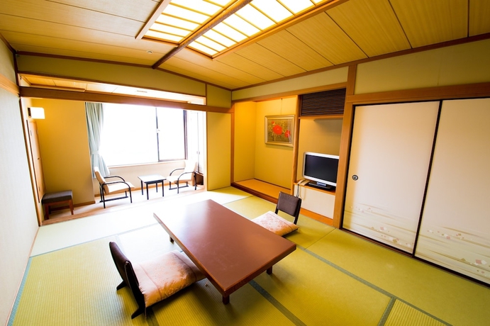 Imagen de la habitación del Hotel Naruto Grand Kaigetsu. Foto 9