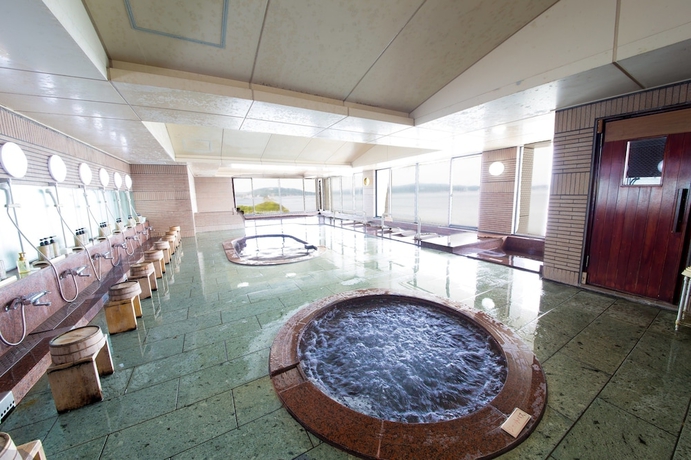 Imagen de la habitación del Hotel Naruto Grand Kaigetsu. Foto 14