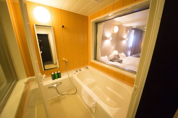 Imagen de la habitación del Hotel Naruto Kaigetsu Bettei Taimaru Kaigetsu. Foto 17