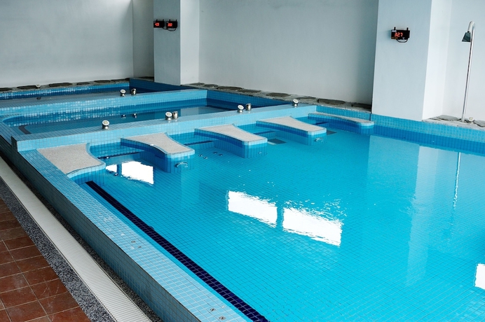 Imagen de la piscina del Hotel Naruwan Galaxy Place. Foto 19