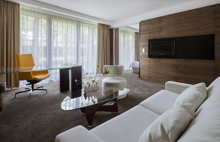 Imagen de la habitación del Hotel Narvil Conference And Spa. Foto 10