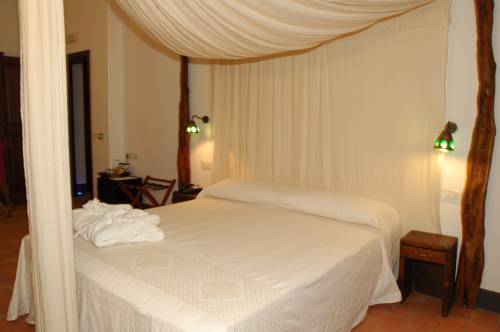 Imagen de la habitación del Hotel Nascar. Foto 6