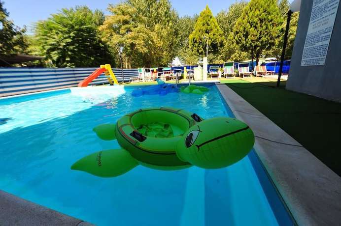 Imagen de la piscina del Hotel Nascente. Foto 14