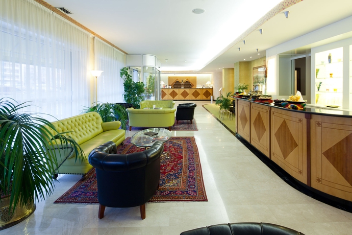 Imagen de los interiores del Hotel Nasco. Foto 15