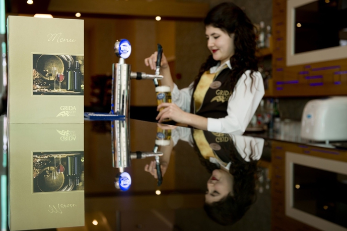 Imagen de los interiores del Hotel Nashira City Resort. Foto 14