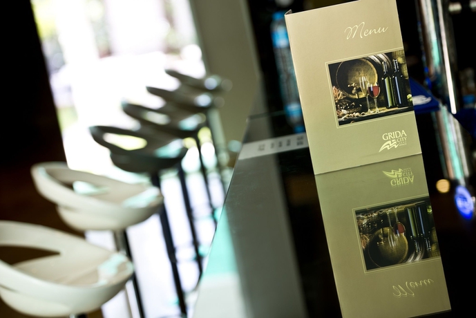 Imagen de los interiores del Hotel Nashira City Resort. Foto 15