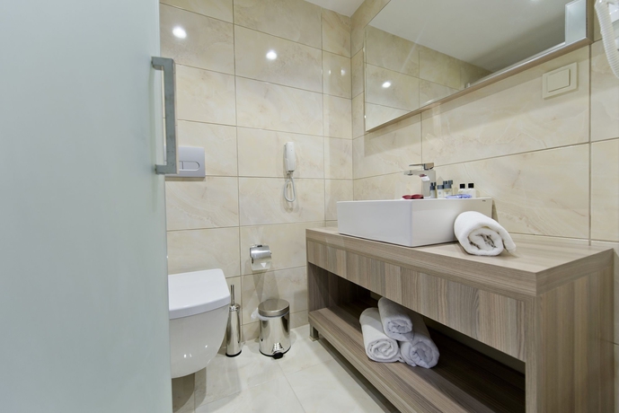 Imagen de la habitación del Hotel Nashira City Resort. Foto 7