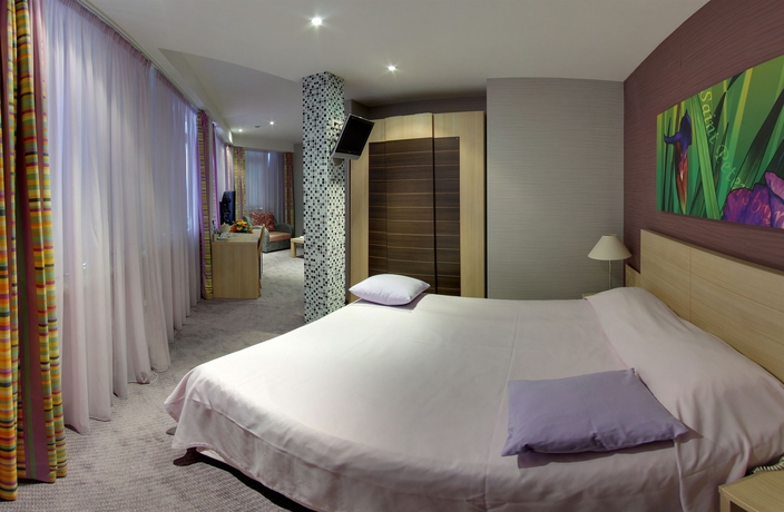 Imagen de la habitación del Hotel Nashotel. Foto 4