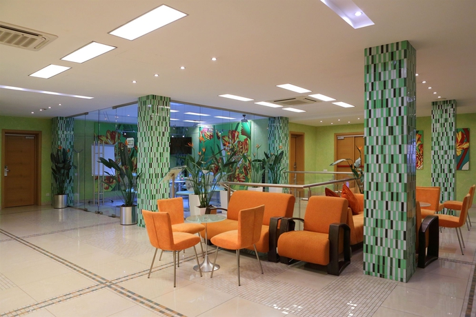 Imagen de los interiores del Hotel Nashotel. Foto 16