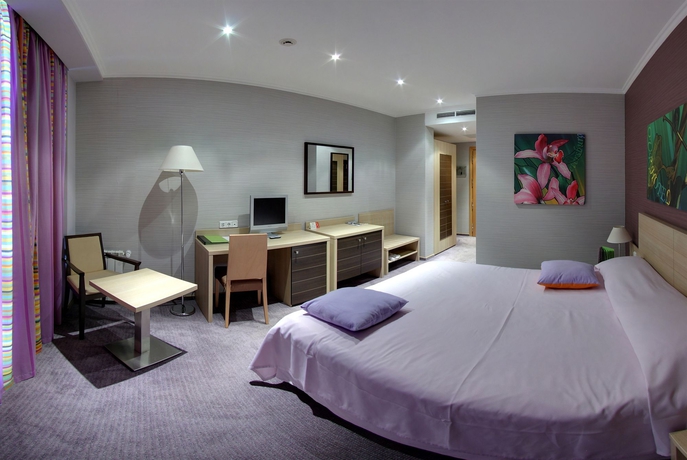 Imagen de la habitación del Hotel Nashotel. Foto 10