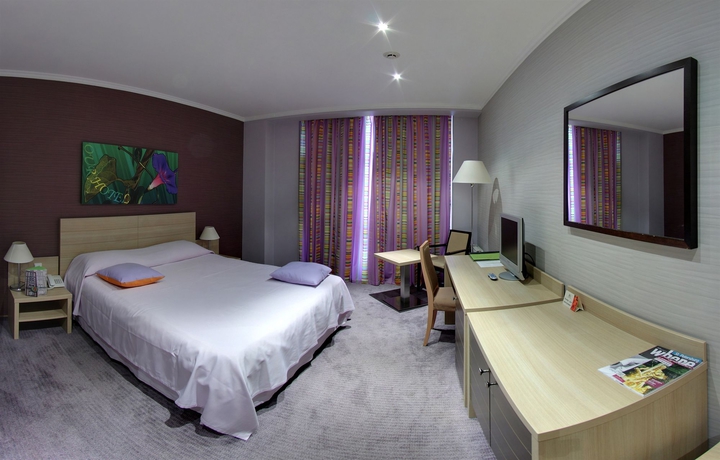 Imagen de la habitación del Hotel Nashotel. Foto 11