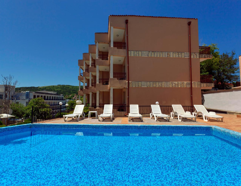 Imagen general del Hotel Naslada. Foto 13