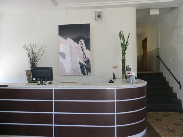 Imagen de los interiores del Hotel Nassau Suite. Foto 5