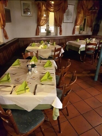 Imagen del bar/restaurante del Hotel Nassauer Hof, Frankfurt. Foto 4