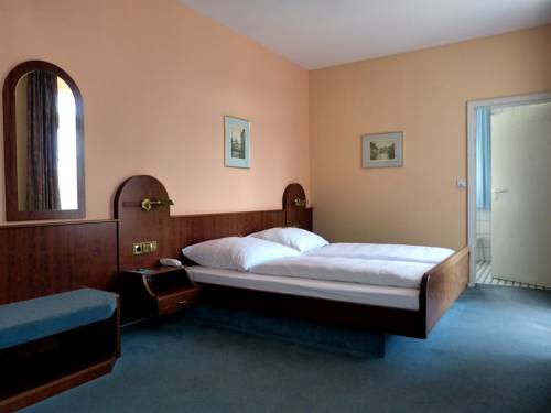 Imagen de la habitación del Hotel Nassauer Hof Limburg. Foto 7