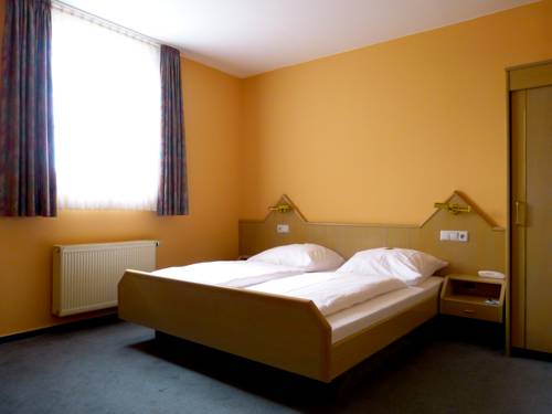 Imagen de la habitación del Hotel Nassauer Hof Limburg. Foto 9