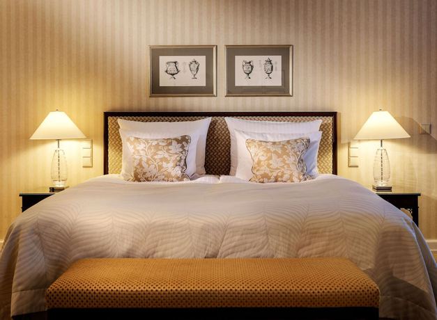 Imagen de la habitación del Hotel Nassauer Hof, Wiesbaden. Foto 6