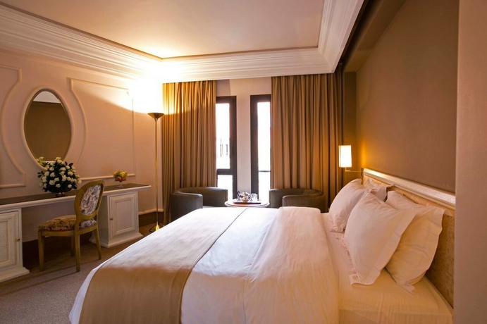 Imagen de la habitación del Hotel Nassim. Foto 7