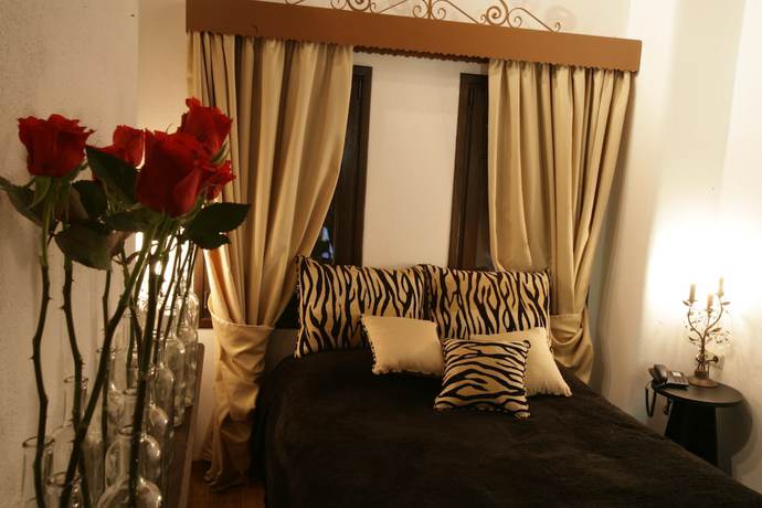 Imagen de la habitación del Hotel Nastou View. Foto 5