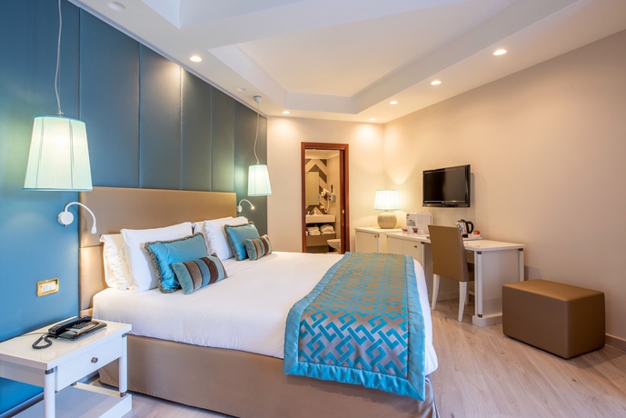 Imagen de la habitación del Hotel Nastro Azzurro Resort. Foto 6