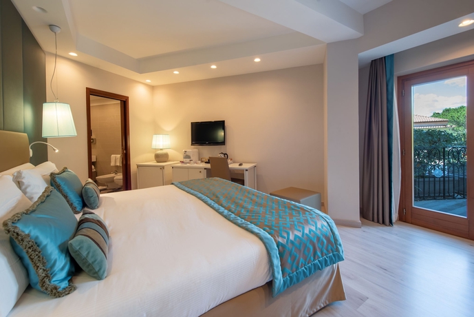 Imagen de la habitación del Hotel Nastro Azzurro Resort. Foto 7