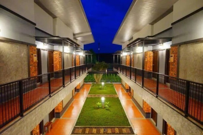 Imagen de los exteriores del Hotel Nata Resort, Chanthaburi. Foto 9