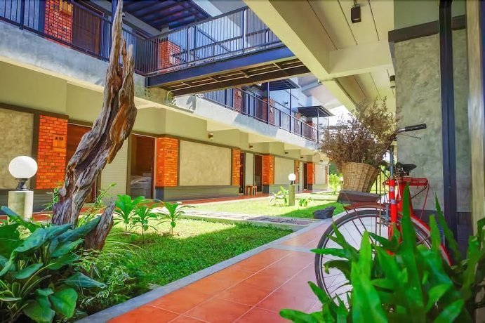 Imagen de los exteriores del Hotel Nata Resort, Chanthaburi. Foto 10