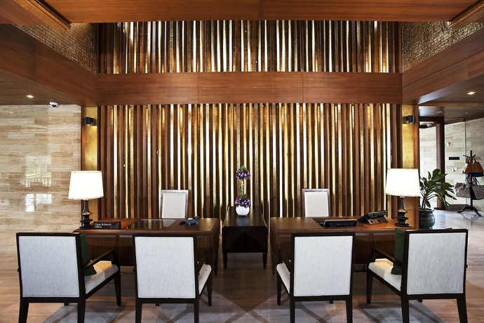 Imagen de los interiores del Hotel Natai Beach Resort. Foto 12