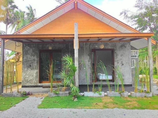 Imagen de la habitación del Hotel Natai House. Foto 3