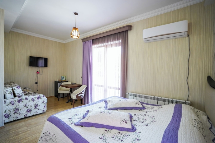 Imagen de la habitación del Hotel Natali, Borjomi. Foto 7