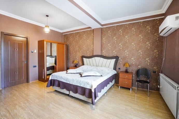 Imagen de la habitación del Hotel Natali, Borjomi. Foto 15