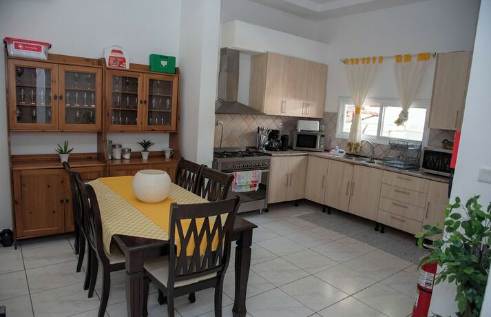 Imagen general del Hotel Natalia Guest House. Foto 4