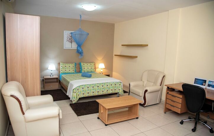 Imagen general del Hotel Natalia Guest House. Foto 7