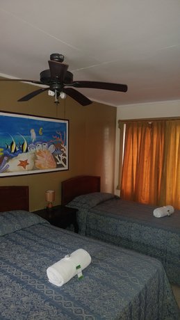 Imagen de la habitación del Hotel Nataro Inn. Foto 3