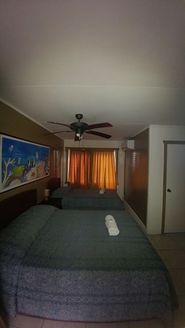 Imagen de la habitación del Hotel Nataro Inn. Foto 8