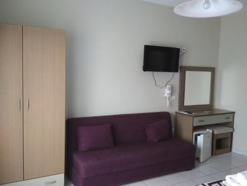 Imagen de la habitación del Hotel Natasa. Foto 6
